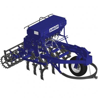 Изображение СКП-2,1А для полосного посева КСКП – 2,1А.Ух3 Комплекс из сеялок-культиваторов зернотуковых